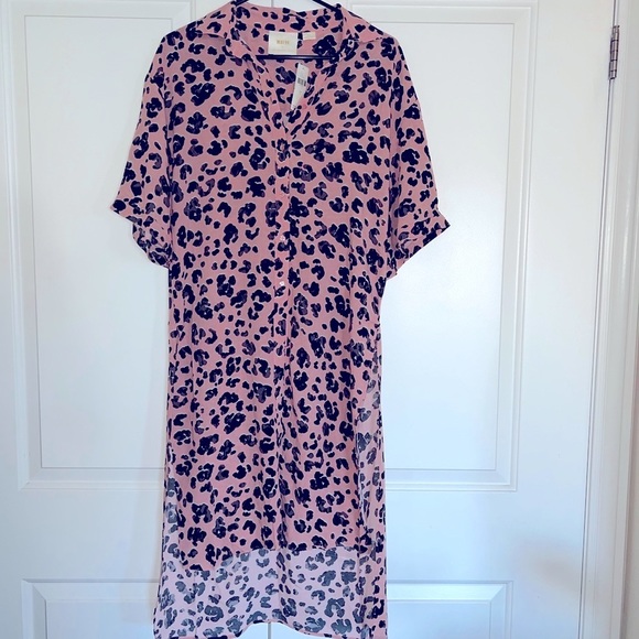 🌸Maeve by Anthropologie | Printed
Tunic Blouse - Picture 3 of 9